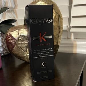 Kerastase Nutritive 8H Magic Night Serum - Black and Red